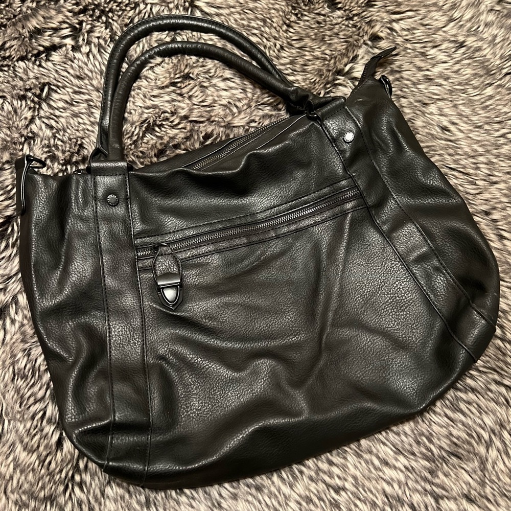 Steve Madden Hobo/ Large Tote Bag (black leather)